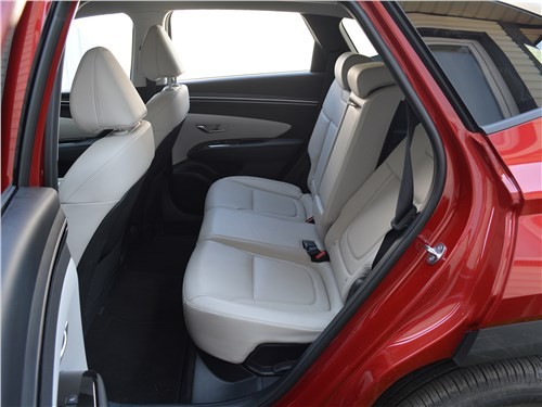 Тест-драйв Hyundai Tucson (поколение IV) - Эффектная прагматичность