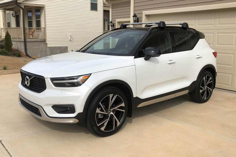 Недостатки Volvo XC40 2021: все минусы и плюсы по отзывам владельцев