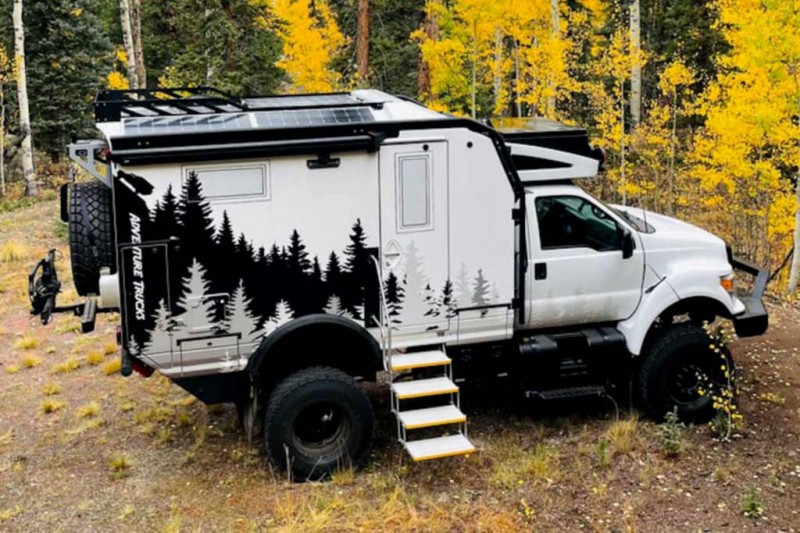 Кемпер GEV Adventure Truck на базе Ford F-750 продают почти за 25 млн рублей