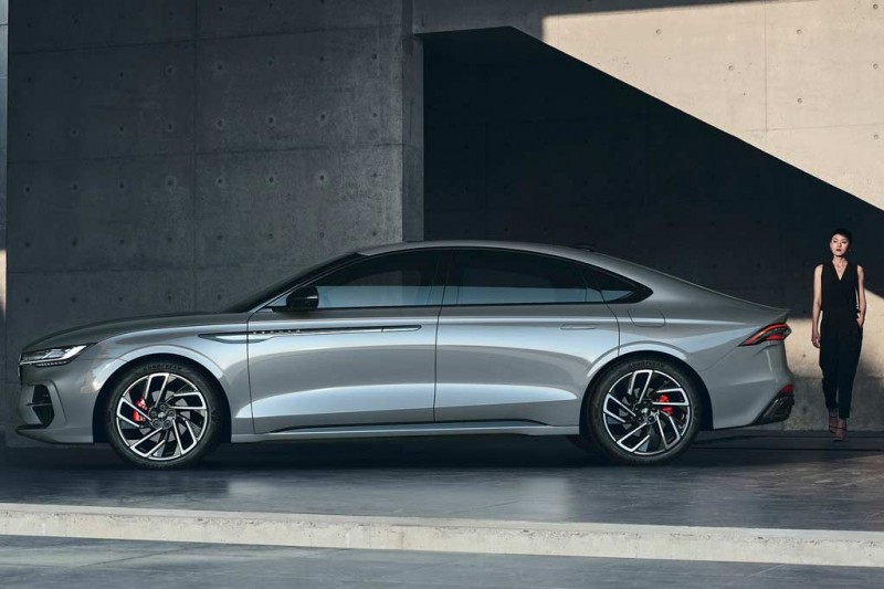 В Китае представлен седан Lincoln Zephyr: эксклюзив для местного рынка