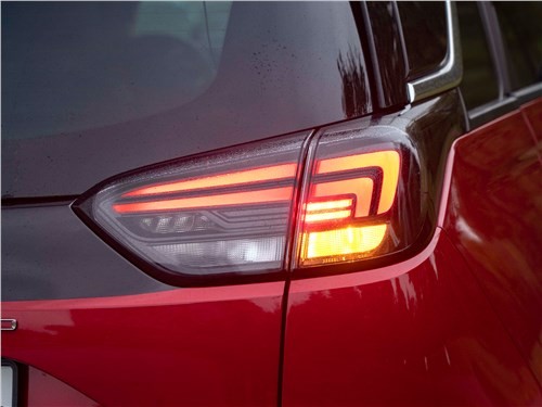 Тест-драйв Opel Crossland (поколение I рестайлинг) - Соблазняет без заигрываний 12 Тест-драйв Opel Crossland (поколение I рестайлинг) - Соблазняет без заигрываний