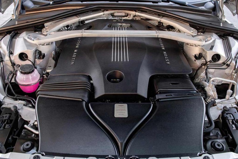 Aston Martin DBX Straight Six: базовый вариант кроссовера с рядной «шестеркой» 4 Aston Martin DBX Straight Six: базовый вариант кроссовера с рядной «шестеркой»
