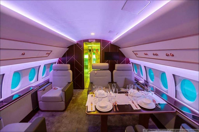 В Дубае показали самолет Aurus Business Jet с отделкой интерьера за 900 млн рублей 2 В Дубае показали самолет Aurus Business Jet с отделкой интерьера за 900 млн рублей