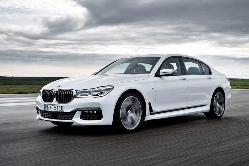 Обзор флагманской BMW 7 Series 2021: комплектации и цены, фото в новом кузове