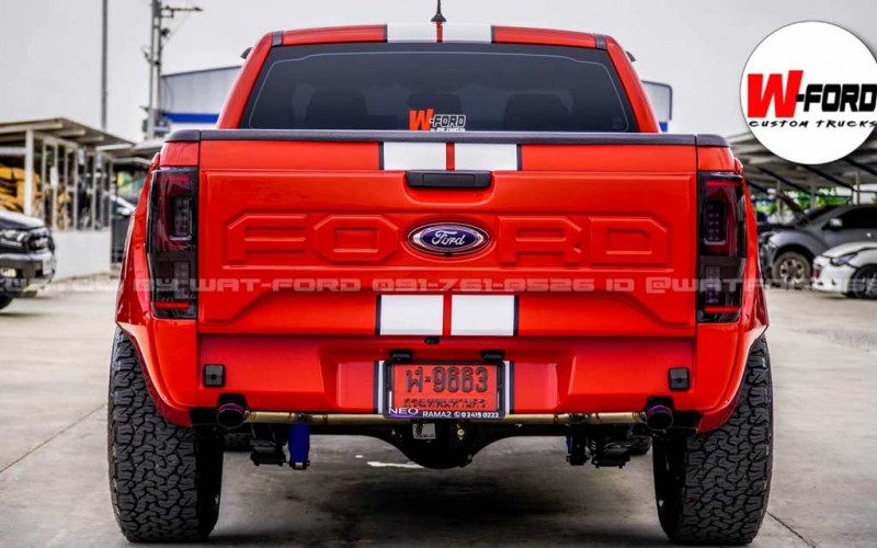 Фирма Wat из Таиланда стилизовала пикап Ford Ranger под Shelby Mustang 4 Фирма Wat из Таиланда стилизовала пикап Ford Ranger под Shelby Mustang