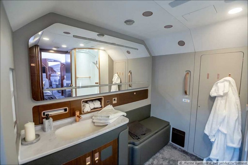 В Дубае показали самолет Aurus Business Jet с отделкой интерьера за 900 млн рублей 5 В Дубае показали самолет Aurus Business Jet с отделкой интерьера за 900 млн рублей