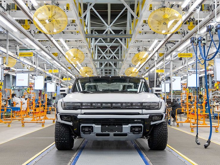 General Motors открыла новый завод Factory ZERO