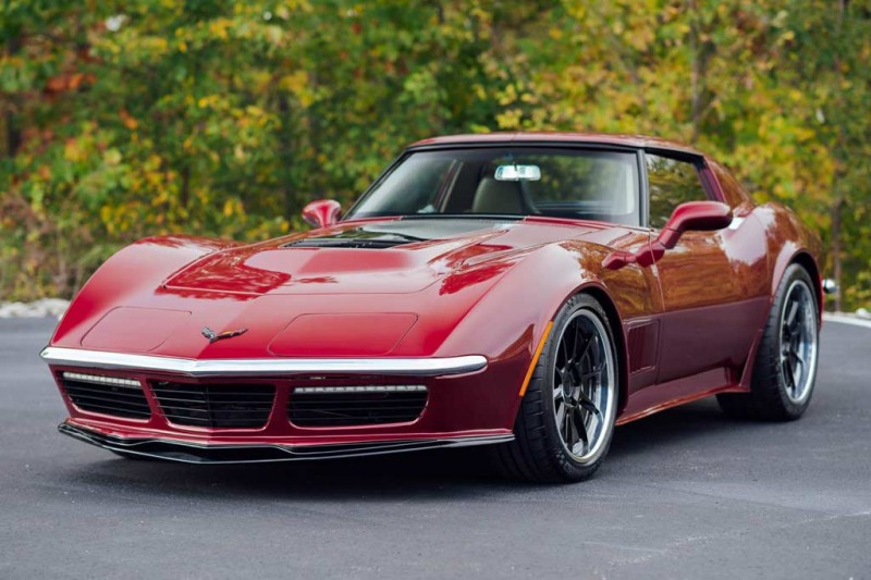 Роскошный рестомод на базе Chevrolet Corvette 1972 года выставили на онлайн-аукцион