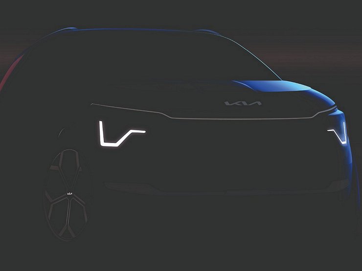 Kia показала тизеры нового кроссовера Niro