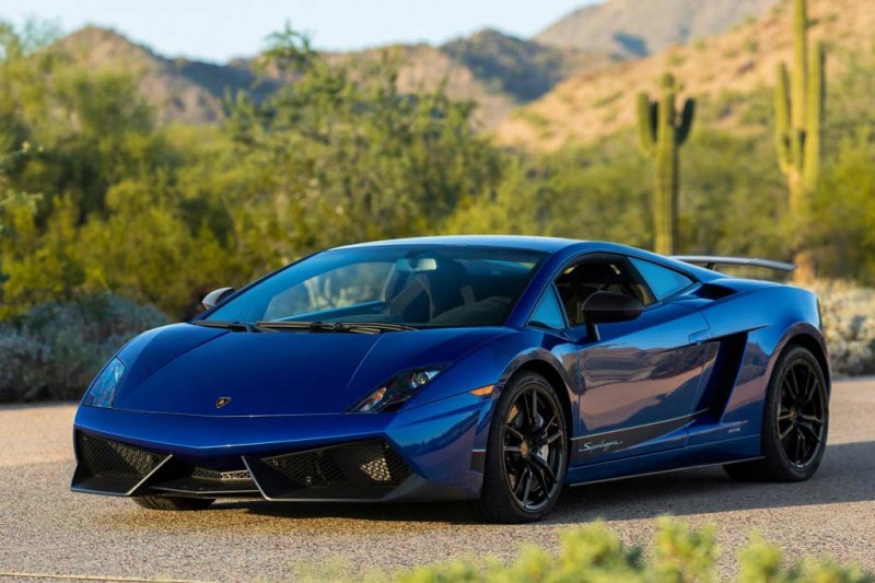Lamborghini Gallardo LP570-4 Superleggera за десять лет подешевел в полтора раза