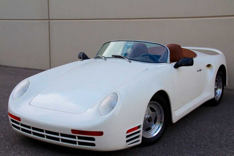 Фольксваген Жук превратили в реплику классического Porsche 959 Speedster