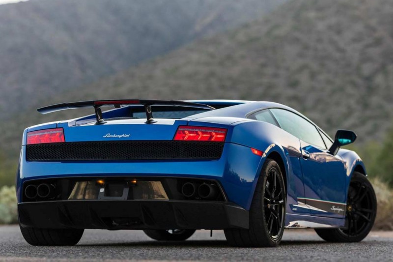 Lamborghini Gallardo LP570-4 Superleggera за десять лет подешевел в полтора раза
