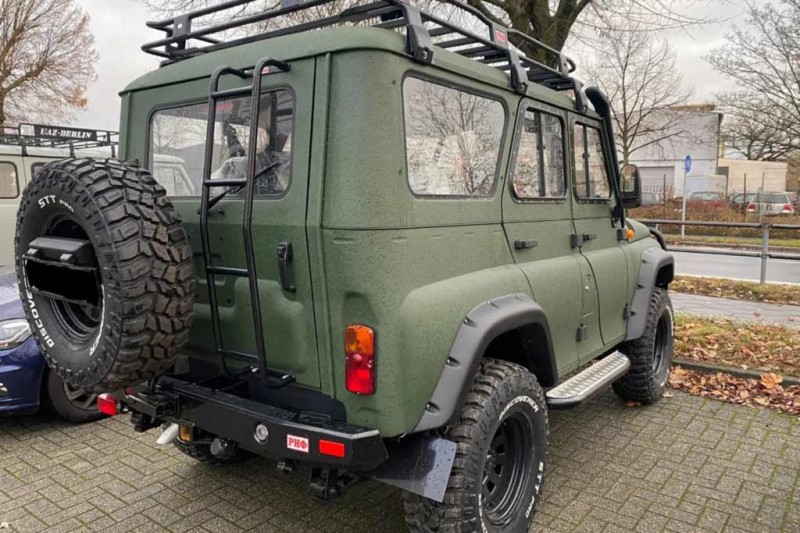 UAZ Hunter за 3,1 млн рублей: внедорожник в спецверсии Jungle продают в Германии