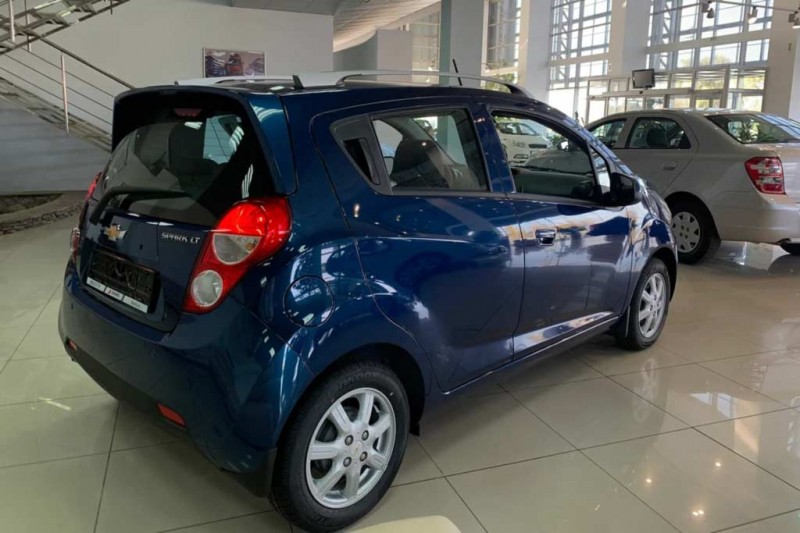 Обзор Chevrolet Spark 2021: как едет субкомпактный хэтчбек за 1 млн рублей
