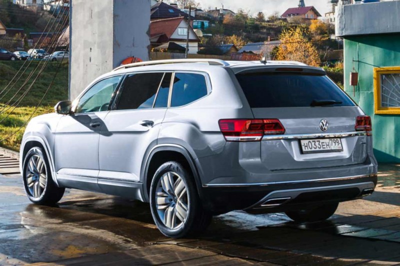Обзор нового VW Teramont 2021: как едет большой кроссовер после рестайлинга