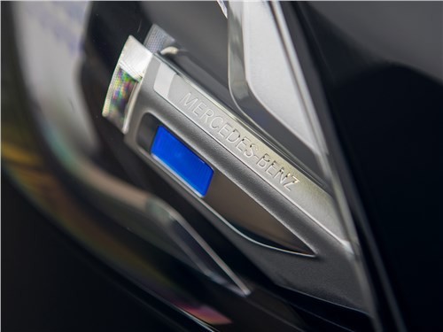 Тест-драйв Mercedes-Benz S-Class (поколение W223) - Измеряем степень витальности