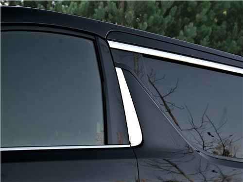 Toyota Alphard: зачем менять то, что идеально?