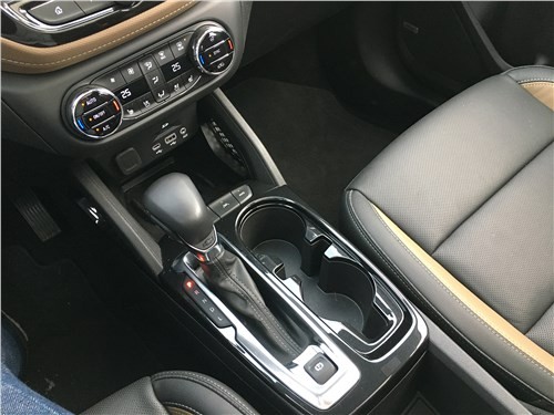 Тест-драйв Chevrolet TrailBlazer (поколение III) - Из хорошей семьи