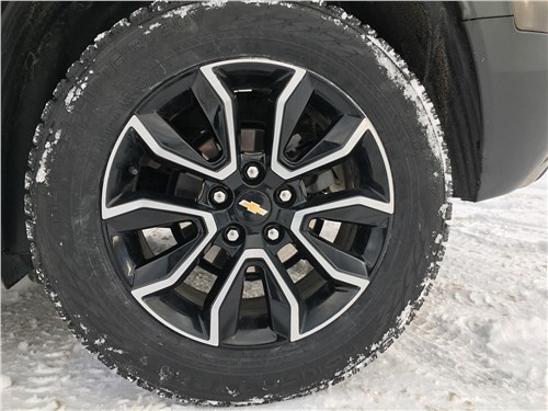 Тест-драйв Chevrolet TrailBlazer (поколение III) - Из хорошей семьи