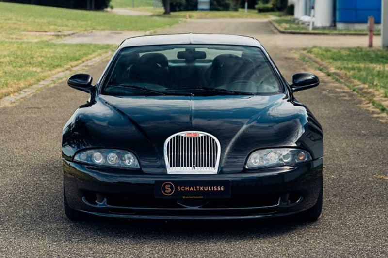 Серийным так и не стал: прототип модели Bugatti EB 112 продают в Германии