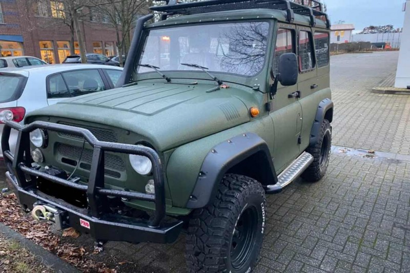 UAZ Hunter за 3,1 млн рублей: внедорожник в спецверсии Jungle продают в Германии