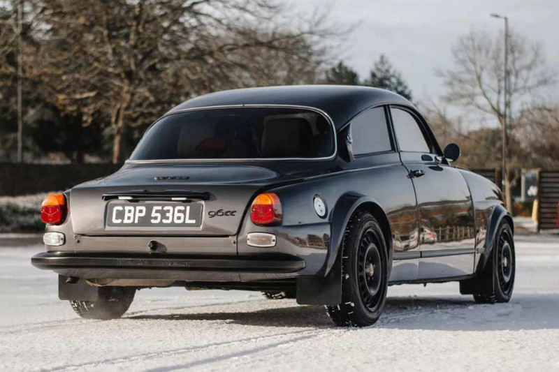 Рестомод классического Saab 96 на базе модели 9-3 продали за 3 млн рублей