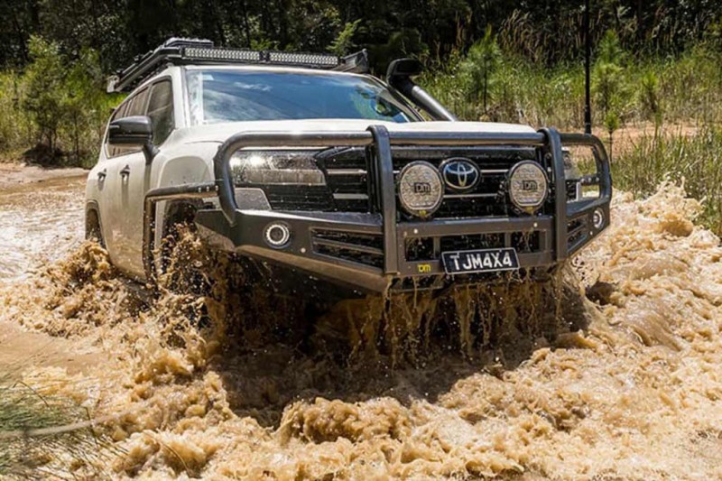 Австралийские тюнеры подготовили Land Cruiser 300 для экстремального бездорожья