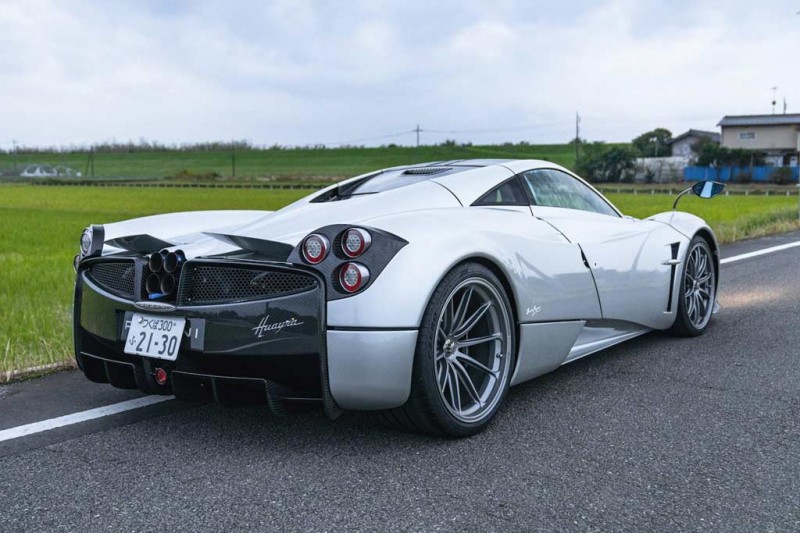 За ранний Pagani Huayra с пакетом &laquo;Pacchetto Tempesta&raquo; готовы выложить 151 млн руб
