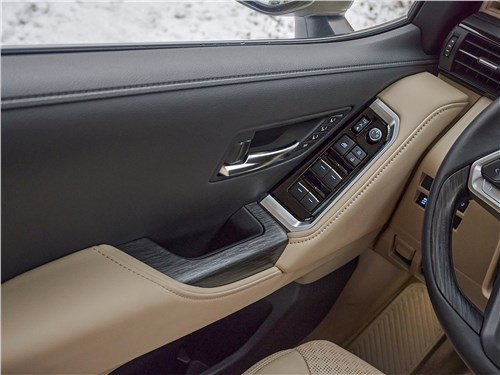 Новый Toyota Land Cruiser, пошла ли модернизация ему на пользу?