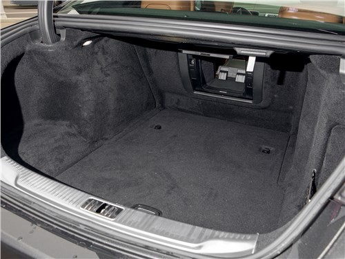 Тест-драйв Mercedes-Benz S-Class (поколение W223) - Измеряем степень витальности