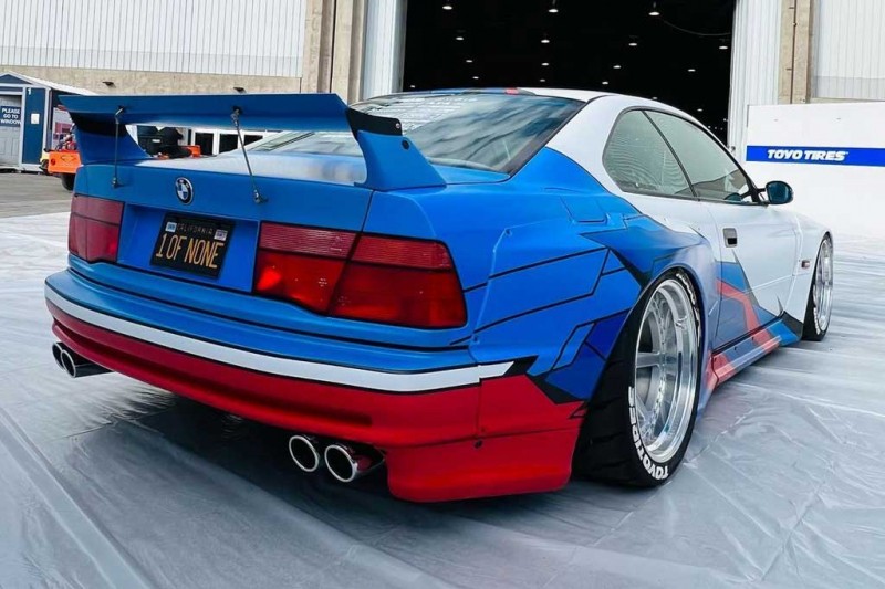 BMW 8-Series (E31) к выставке SEMA оснастили широким обвесом Pandem