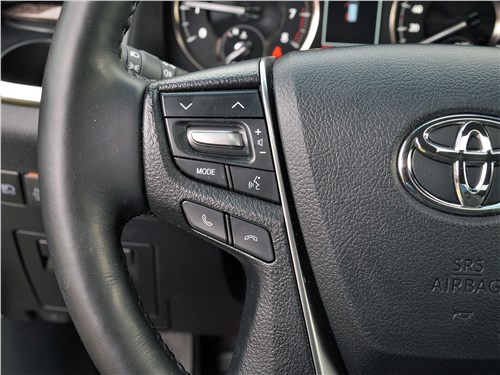 Toyota Alphard: зачем менять то, что идеально?