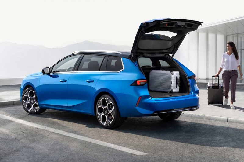 Новый Opel Astra L теперь и универсал: представлена версия Sports Tourer