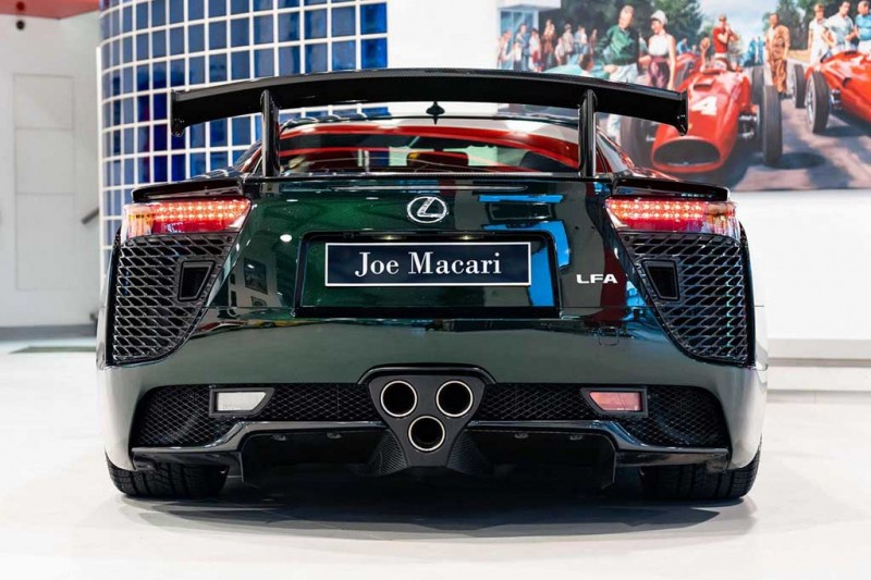 Лексус LFA в версии Nurburgring Edition за последние годы ощутимо прибавил в цене