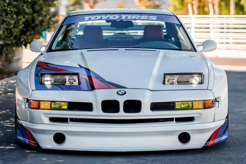 BMW 8-Series (E31) к выставке SEMA оснастили широким обвесом Pandem