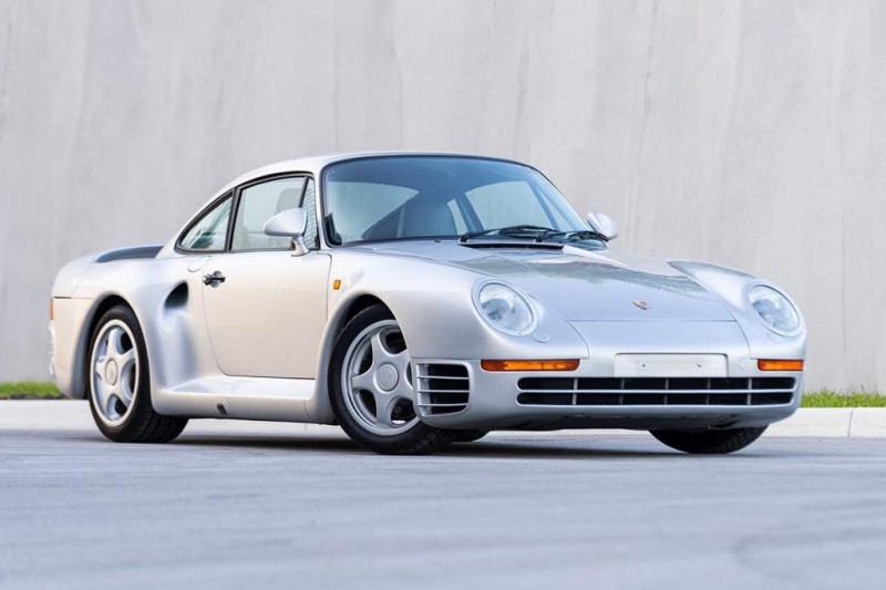 Автосалон по продаже редких машин из Майами выставил на продажу Porsche 959