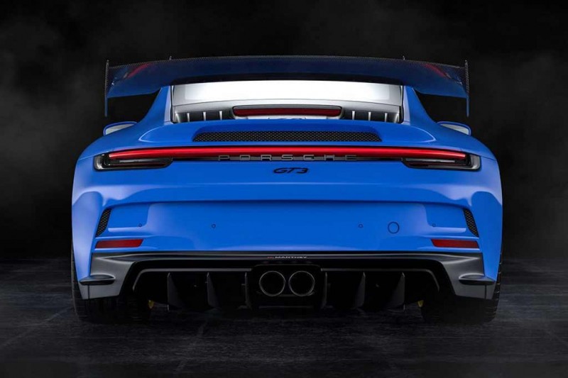 Специалисты Manthey-Racing доработали новый Porsche 911 (992) GT3