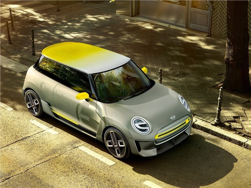 В Россию едет электрический Mini Cooper