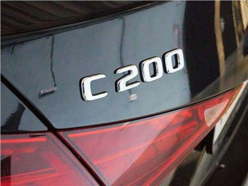 Почему Mercedes-Benz C-Class — это отличный входной билет