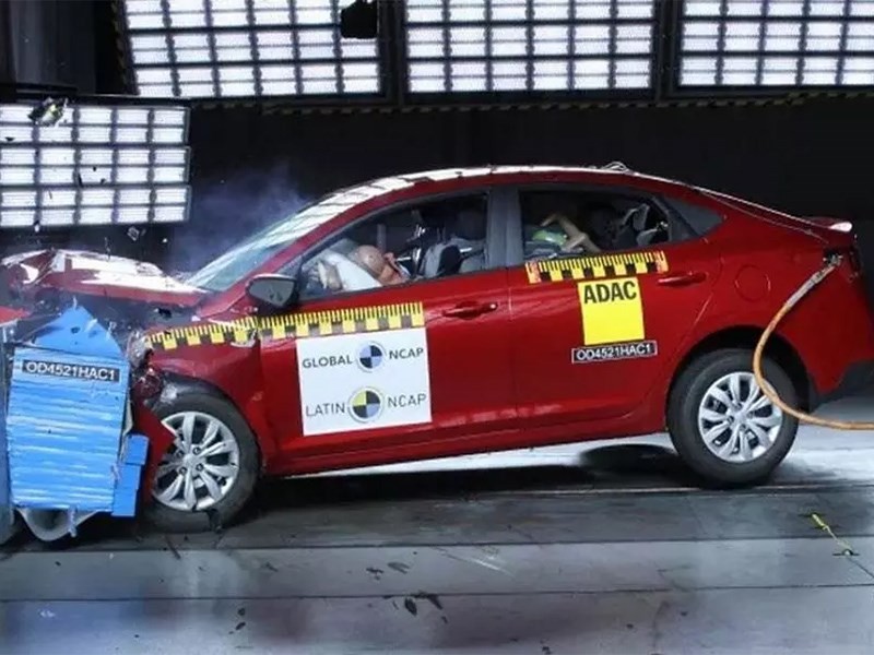 Hyundai Solaris не прошел краш-тесты