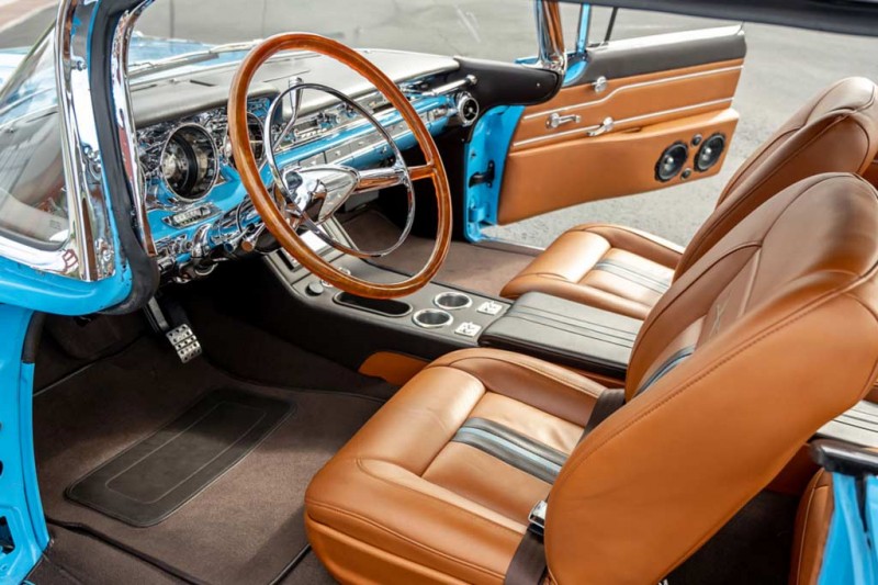 На аукцион выставлен эффектный рестомод на базе Pontiac Bonneville 1959 года