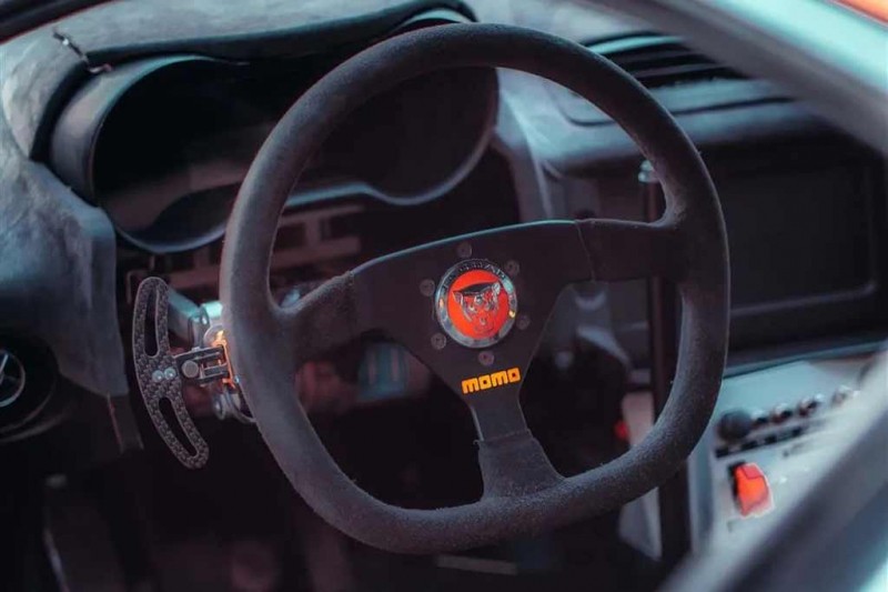 Jaguar C-X75 из фильма про Бонда продают за ₽85 млн: однако ездить на нем нельзя