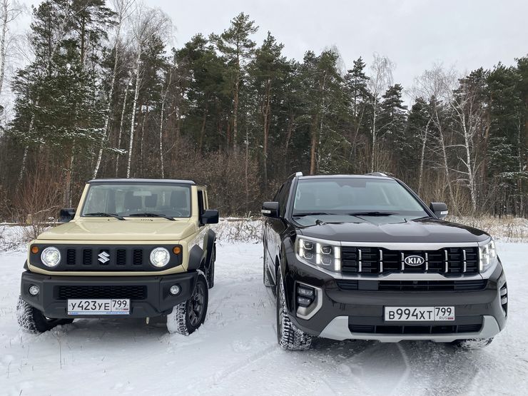 Разноклассные: тест-драйв Suzuki Jimny против Kia Mohave