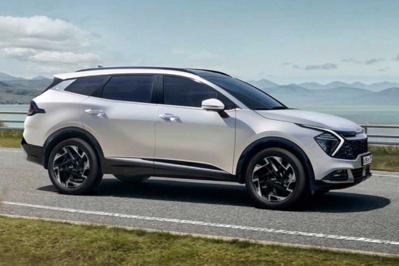 Почти +300 000 руб: названы движки и базовая цена нового KIA Sportage 5