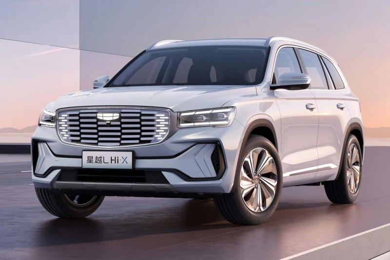 Первую партию гибридного Geely KX11 Hybrid раскупили за считанные минуты