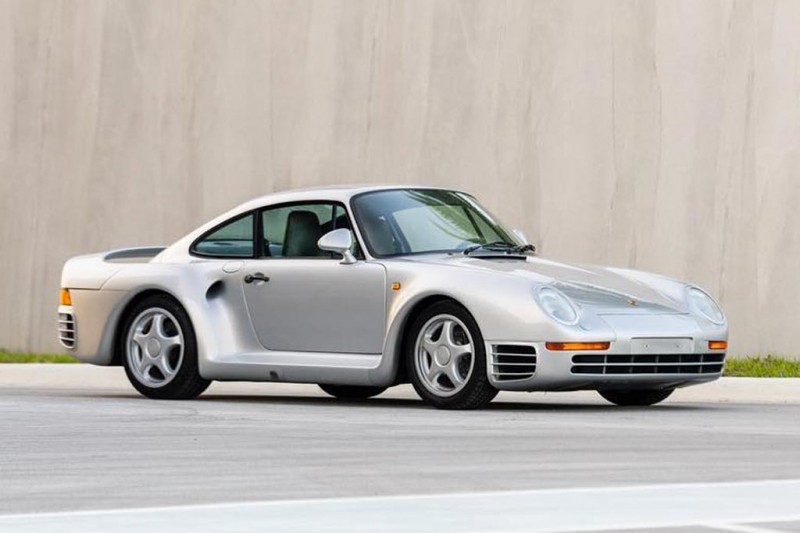 Автосалон по продаже редких машин из Майами выставил на продажу Porsche 959