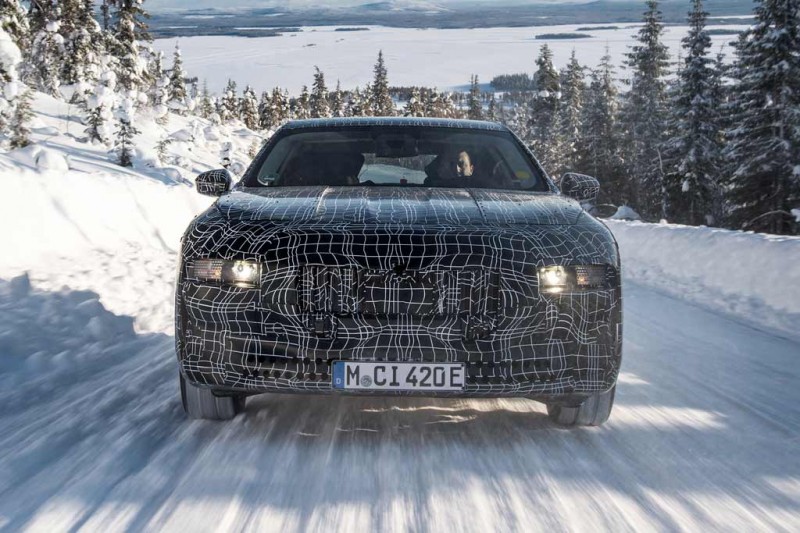 BMW i7 обещает стать первым в мире электро седаном представительского класса 5 BMW i7 обещает стать первым в мире электро седаном представительского класса