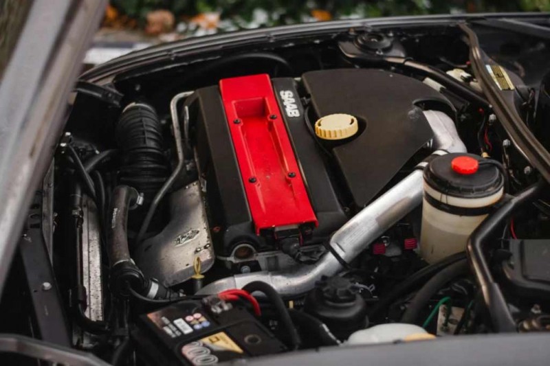 Рестомод классического Saab 96 на базе модели 9-3 продали за 3 млн рублей