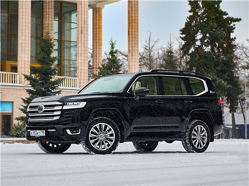 Новый Toyota Land Cruiser, пошла ли модернизация ему на пользу?