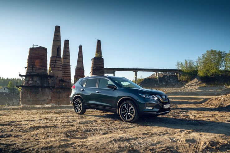 Тряхнуть стариной: сравнительный тест-драйв Mitsubishi Outlander и Nissan X-Trail